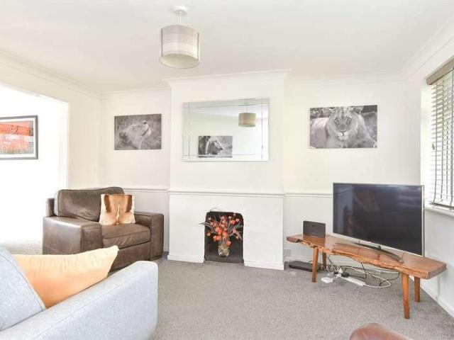 House for sale in Chatham