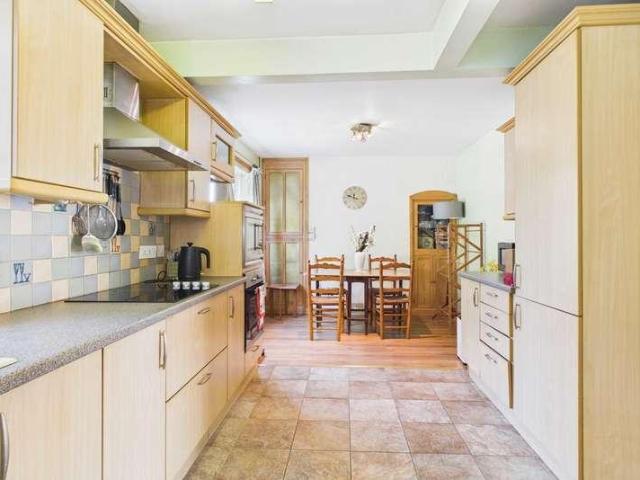 House for sale in Grange-over-sands