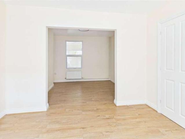 House for sale in Rodbourne, Swindon