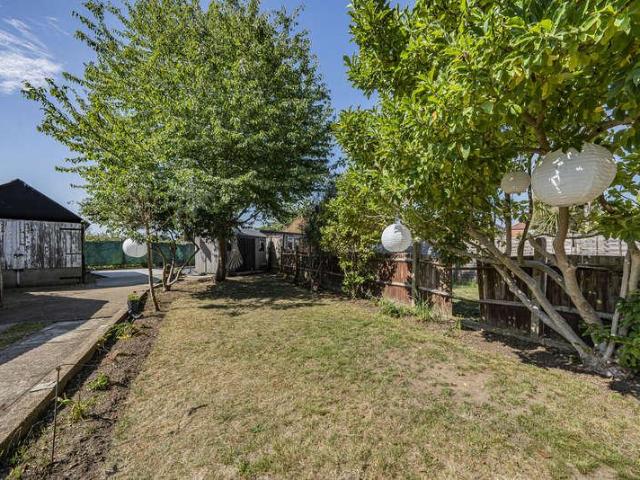 House for sale in London Borough of Hounslow, Greater London