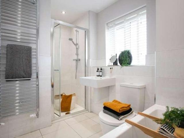 House for sale in Compton, Waverley