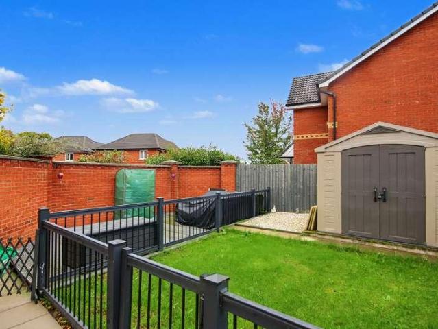 House for sale in Gillar's Green, St Helens