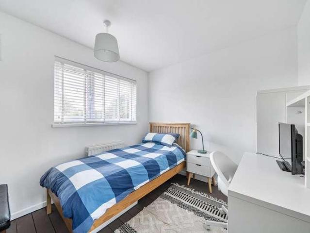House for sale in Leigh Park, Havant