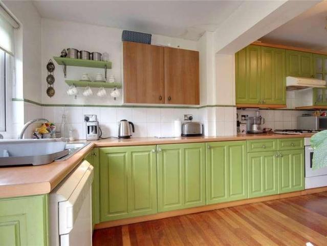 House for sale in Enfield Lock, Greater London