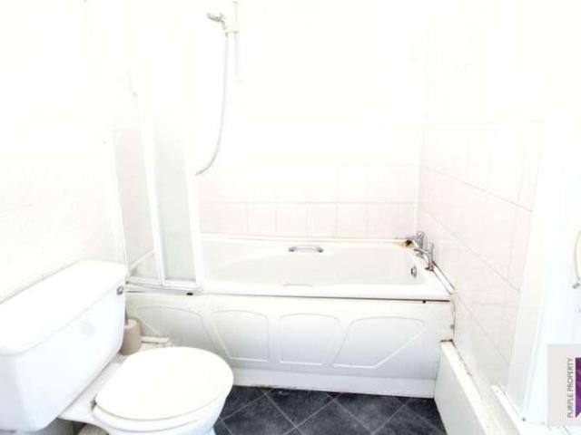 House for sale in Brompton, Gillingham