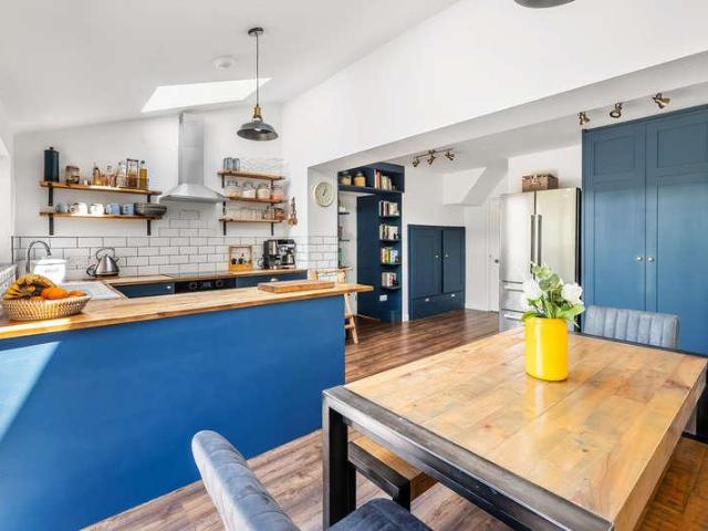 House for sale in The Butts, Kent