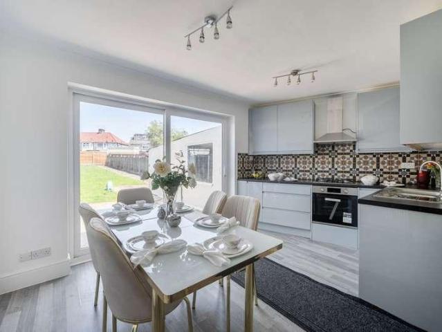 House for sale in Lane, Greater London