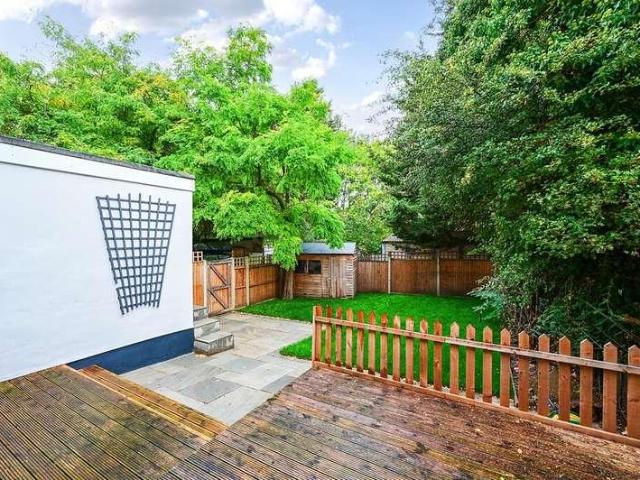 House for sale in Hawley Lane, Rushmoor