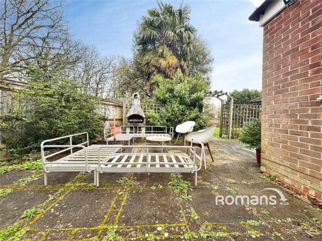 House for sale in Moulsham Green, Hart