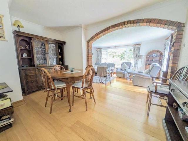 House for sale in Ridgewood, Wealden