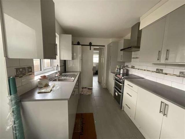 House for sale in Canning Town, Greater London