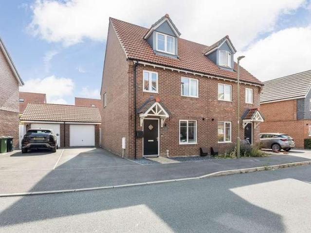 House for sale in Berrick Salome, Oxfordshire