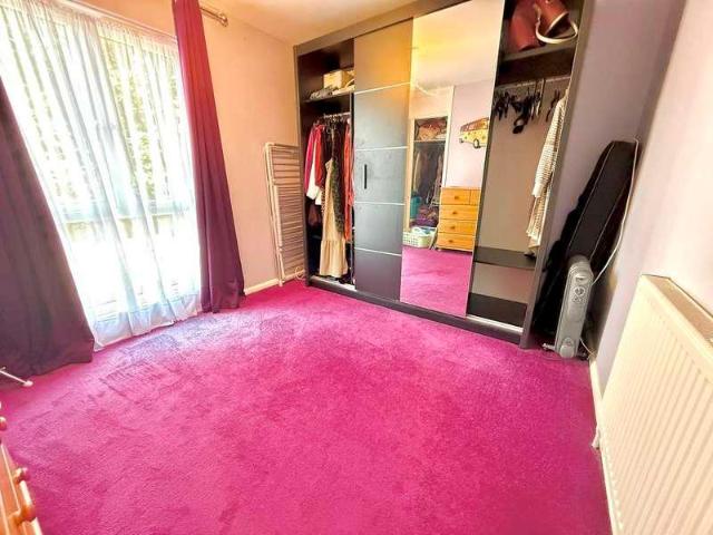 House for sale in Slip End, Bedfordshire
