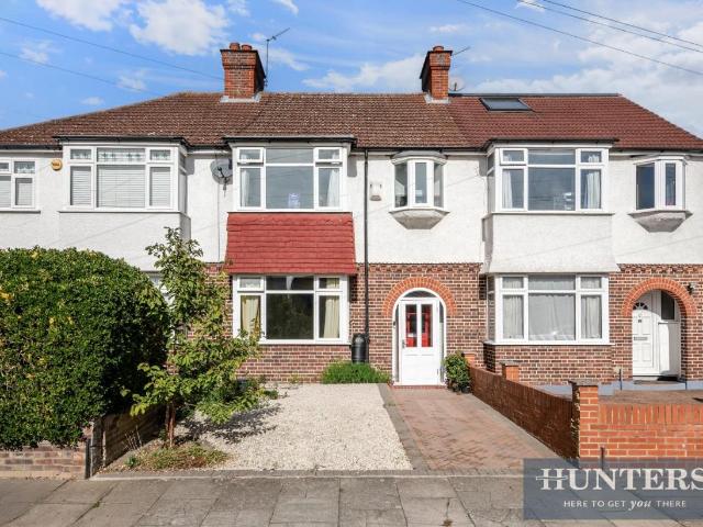 House for sale in Motspur Park, Greater London