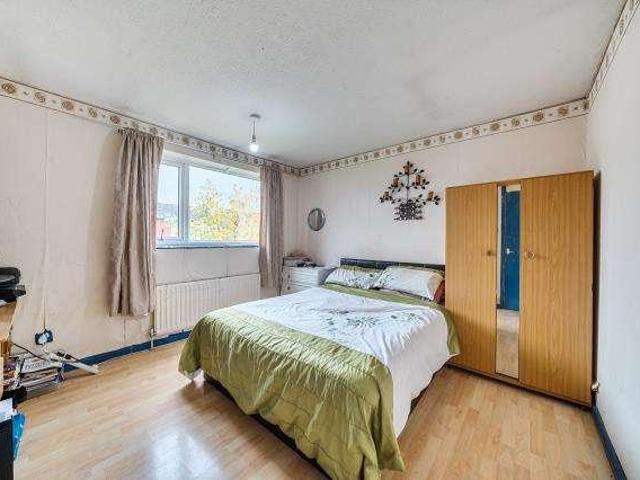 House for sale in Southcourt, Aylesbury