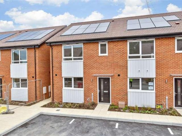 House for sale in West Worthing, Worthing