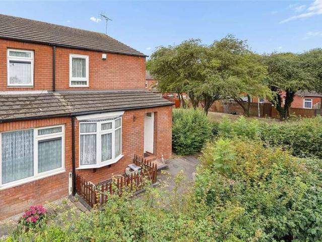 House for sale in Vange, Essex