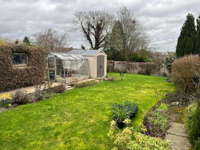 House for sale in Elmfield, Leicestershire