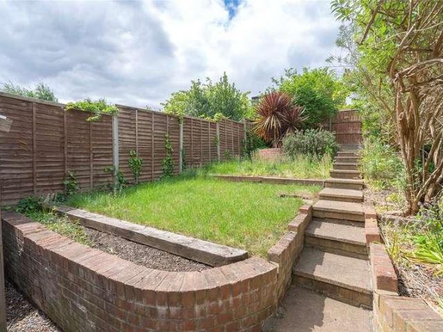 House for sale in Muswell Hill, Greater London