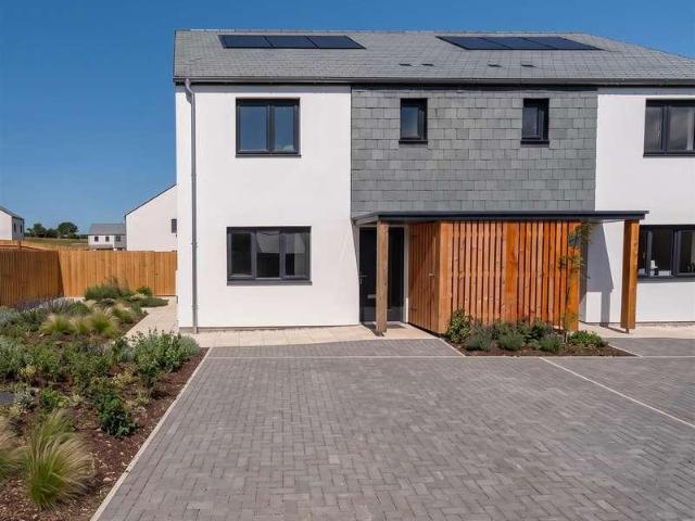 House for sale in Goonhavern, Perranzabuloe
