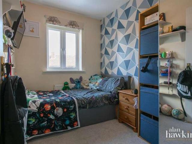 House for sale in Lyneham and Bradenstoke, Lyneham
