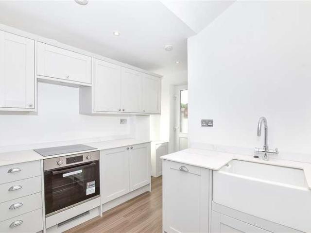 House for sale in Holborough Lakes, Tonbridge and Malling