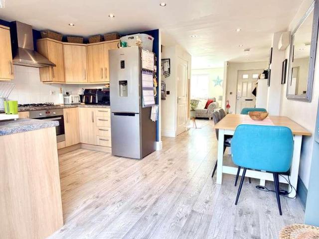 House for sale in Tewkesbury, Pamington