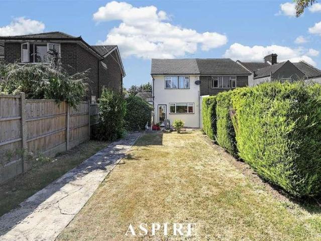 House for sale in Steeple View, Essex