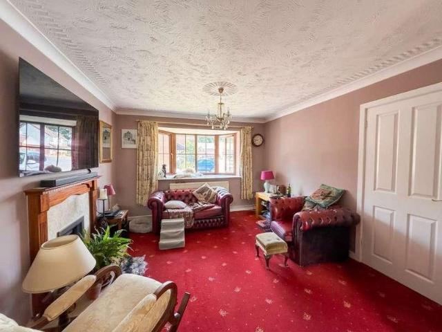 House for sale in Alderholt, East Dorset