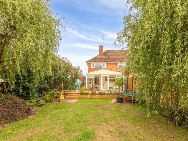 House for sale in Woodloes Park, Green Close