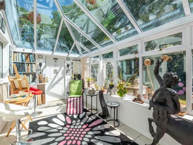 House for sale in Perryfields, West Sussex