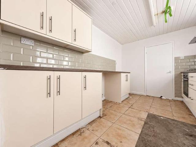 House for sale in Mayer's Green, West Bromwich
