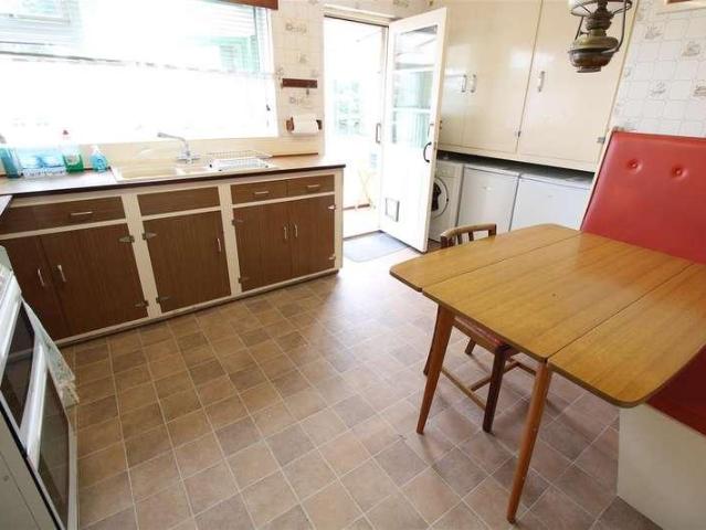 House for sale in Rew Street, Gurnard