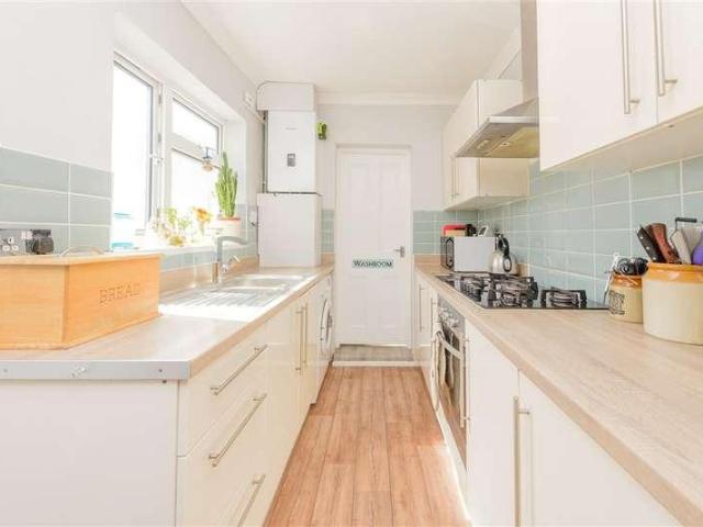 House for sale in Brompton, Gillingham