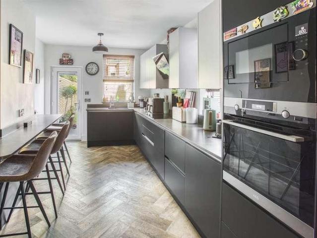 House for sale in Allestree, East Midlands