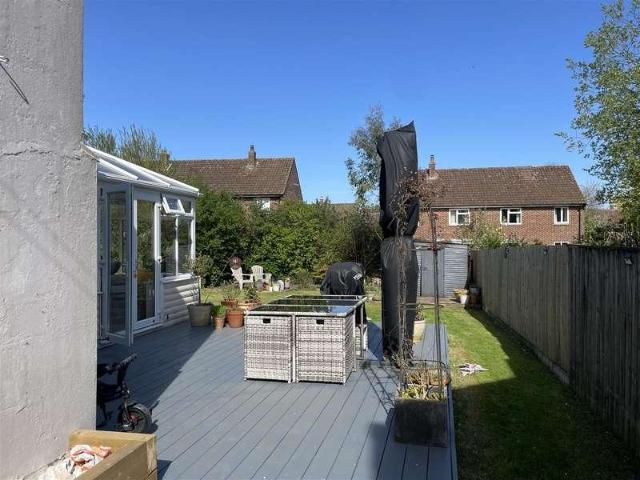 House for sale in Fossebridge, Gloucestershire