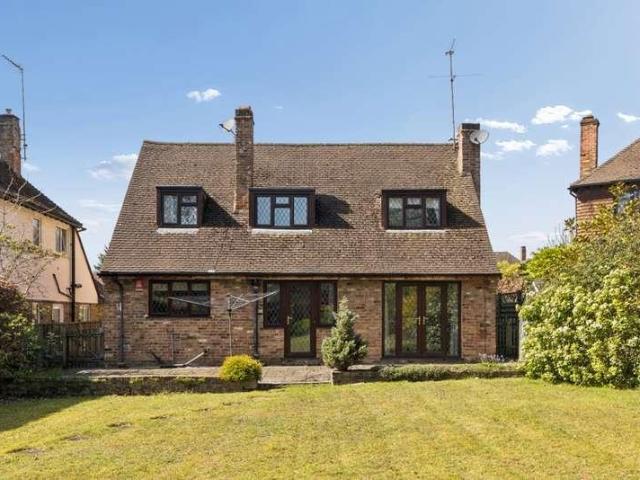 House for sale in Farnham Common, Buckinghamshire