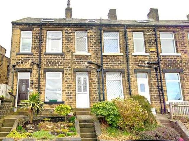 House for sale in Milnsbridge, West Yorkshire