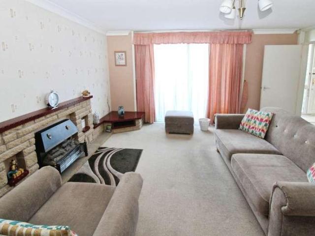 House for sale in Bransholme, Hull