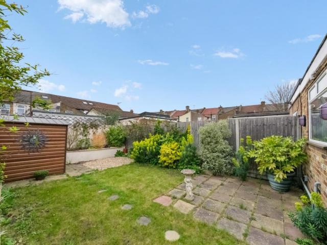 House for sale in London Borough of Ealing, Greater London