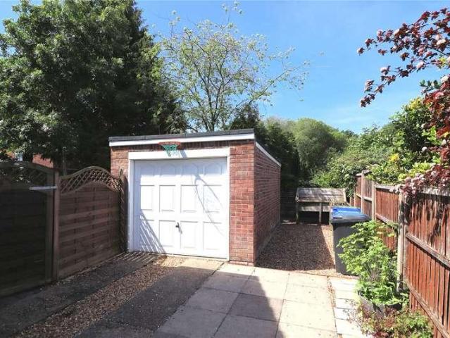 House for sale in Westfield, Woking