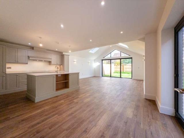 House for sale in Purdis Farm, Eastbridge