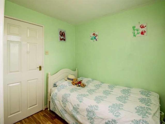 House for sale in Pinders Heath, West Yorkshire