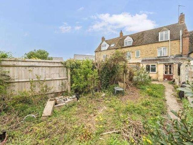 House for sale in Millend, Black Bourton
