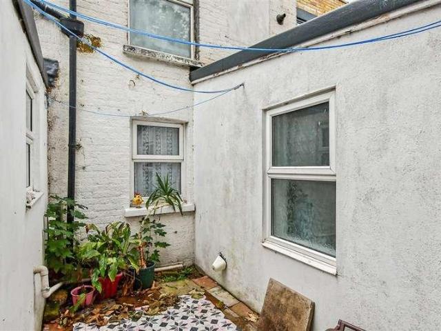 House for sale in Margate Old Town, Acol