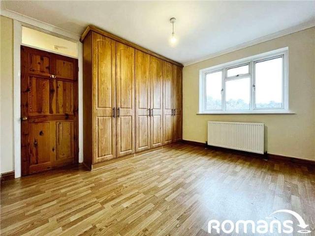 House for sale in Windsor, Cookham Rise House for sale in Windsor, Cookham Rise
