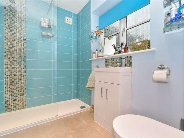 House for sale in Midway, Kent