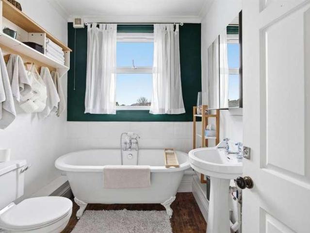 House for sale in Kingswood, South Gloucestershire
