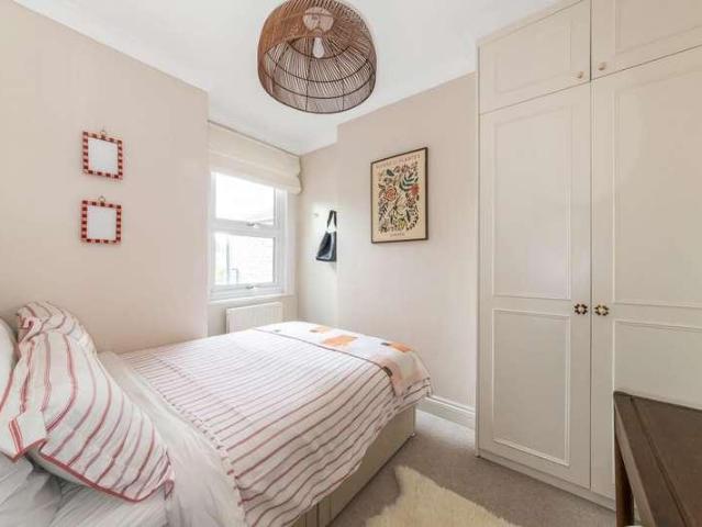 House for sale in London Borough of Lewisham, Bell Green