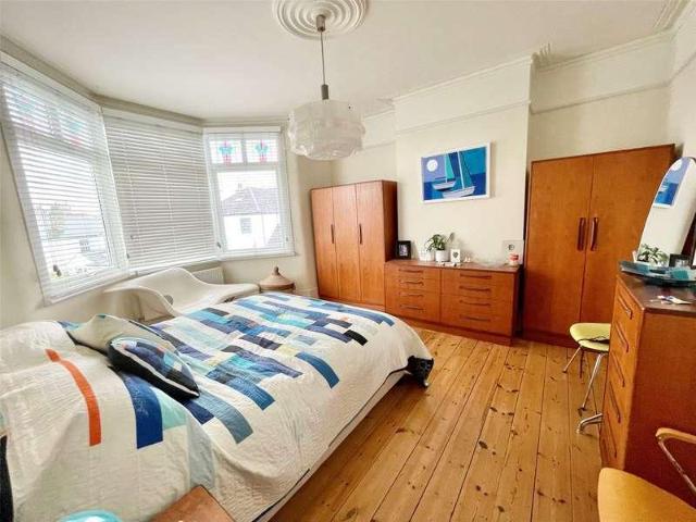 House for sale in Alton Barnes, Essex